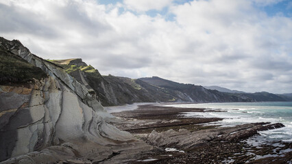 From the Basque Country to Asturias, the north of Spain opens onto the Bay of Biscay, while to the north-west Galicia marks the entrance into the waters of the north Atlantic.