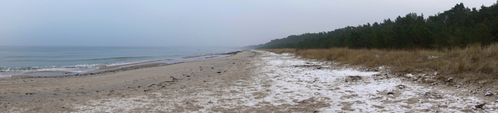 Panorama: Strand, Schaabe, Insel R&uuml;gen
