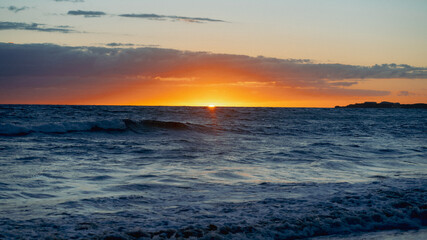 Fototapeta na wymiar sunset over the ocean in Punta Cana