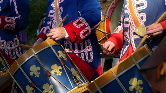 French drummers CU