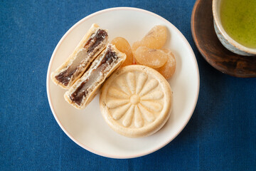 和菓子とお茶