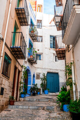 Fototapeta na wymiar The streets of the old town of Peñiscola on the Spanish Mediterranean