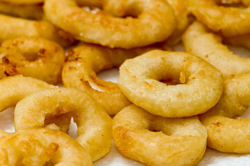 Fried squid rings