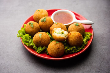 jalapeno cheese balls or poppers