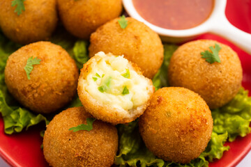 jalapeno cheese balls or poppers