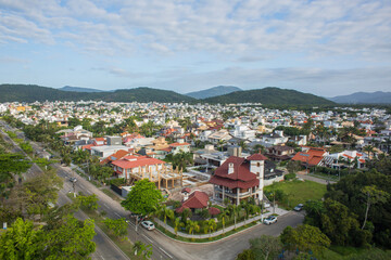 Fototapeta na wymiar Vista aérea da torre do Il Campanario em Jurerê Internacional em Florianópolis em Santa Catarina