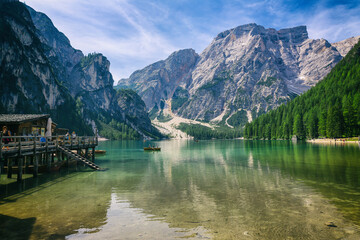 Naklejka premium Beautiful view of Lake Braies in the province of Bolzan