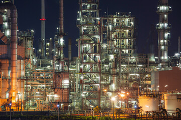 Fototapeta premium Distillation tower oil​ refinery​ and​ plant of petrochemistry industry