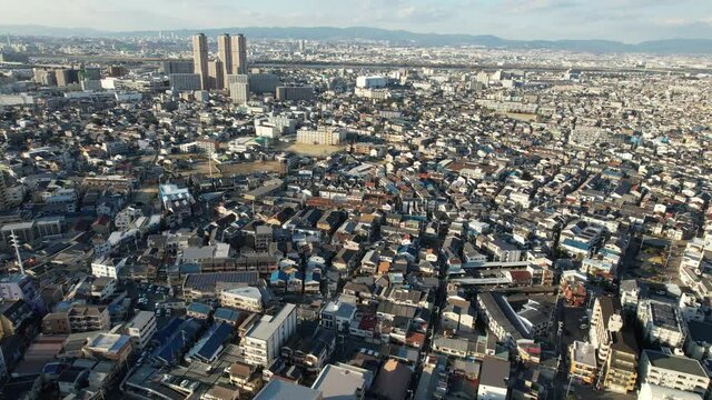 再開発工事中の京阪古川橋駅前をドローンで空撮　2022年1月　大阪府門真市