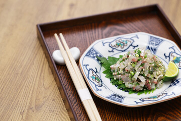 Obraz na płótnie Canvas aji no tataki, finely chopped horse mackerel sashimi, japanese cuisine