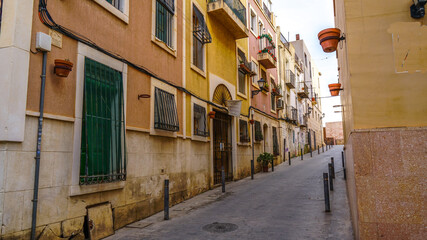 Calles del Barrio de Santa Cruz o Casco Antiguo, Santa Creu (o El Barrio) es la zona del casco...