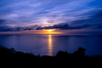 Fototapeta na wymiar Sunset over Pacific Ocean 