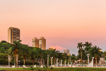 Fototapeta na wymiar Americana, São Paulo. Vista panoramica da cidade sob o por do sol.