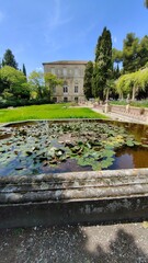 JARDINS DE L'ABBAYE VILLENEUVE LES AVIGNON (Gard)