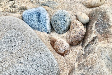 Piedras y arena 