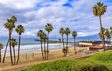 Beach and pier in San Clemente, famous tourist destination in California, USA - obrazy, fototapety, plakaty