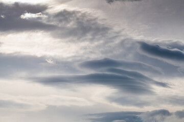 Obraz premium Spectacular sky. Shapes of clouds during a winter day.