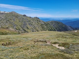 Kosciuszko national park mountains in summer 