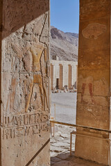 Portyk narodzin w świątyni Hatszepsut. Luksor Egipt - obrazy, fototapety, plakaty