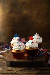 Cupcakes decorated for the US national holiday