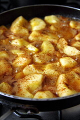 fried apples with cinnamon, honey and sugar for tarte tarin