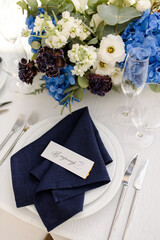 wedding table setting with flowers
