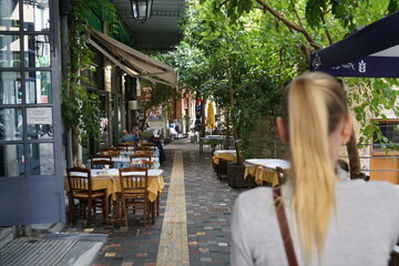 Restaurants in Athen, Monastiraki, Psyri Viertel - obrazy, fototapety, plakaty