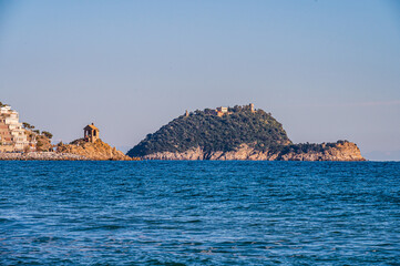 Fototapeta na wymiar Gallinara Island facing Alassio