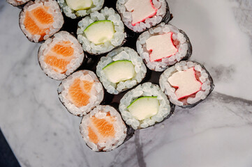 Hossomaki varieties.