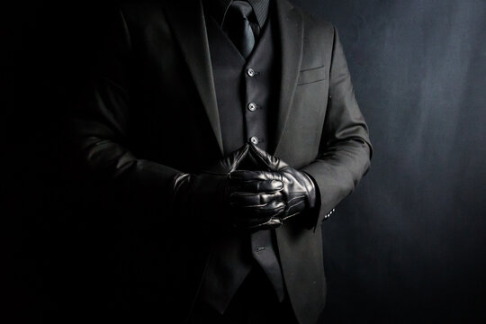 Charcoal Suit & Black | Charcoal suit, Black and gold watch, Dark suit