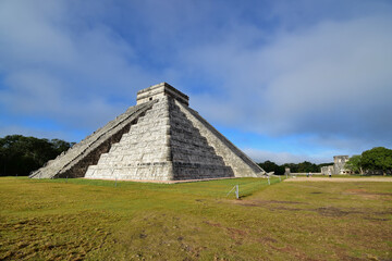 Kukulkan´s pyramid, area of chichen itza, Yucatan, Mexico