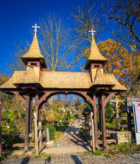 Fototapeta premium entrance to a cemetery in Romania 