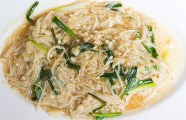 Golden needle mushroom fried