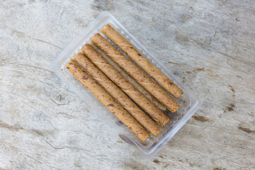 creamy wafer rolls