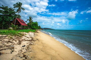 The background of the sea by the evening sea, with natural beauty (sea water, rocks, sky) and fishermen are fishing by the river bank, is a pleasure during travel.