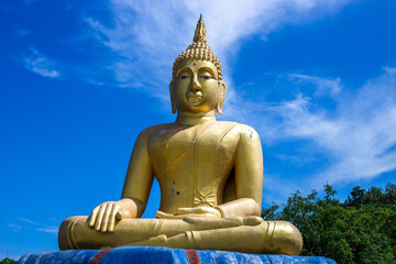 Background of Buddhist tourist attraction in Thailand's Prachuap Khiri Khan Province (Big Buddha Khao Tao) is located on a mountain, always visited by tourists and travelers from all over the world.