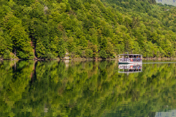 Obraz premium Ferry at Kozjak lake in Plitvice Lakes National Park, Croatia