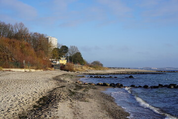 Sonnige Küstenlandschaft der Lübecker Bucht bei Sierksdorf