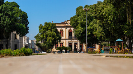 Obraz premium Praça Santa Rita e Prefeitura de Cataguases - Minas Gerais