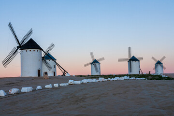 Windmühlen von Campo de Criptana in der La Mancha, Spanien