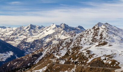 Fototapeta na wymiar Alpine scenery in South Tyrol