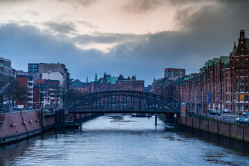 Obraz premium Hamburg Speicherstadt am Abend