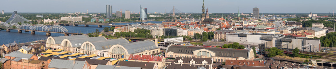 Fototapeta na wymiar Riga panorama