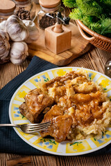 Delicious pork ribs stewed in gravy.