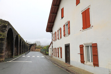 Saint-Jean-Pied-de-Port donibane garazi pueblo medieval calle país vasco francés francia 4M0A9096-as22