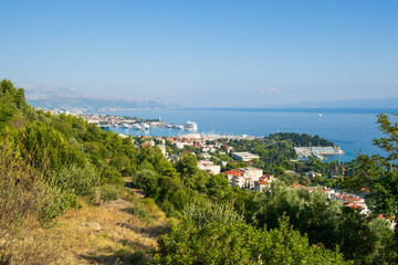 Fototapeta na wymiar Coast of Split viewed from Marjan Park, Dalmatia, Croatia 