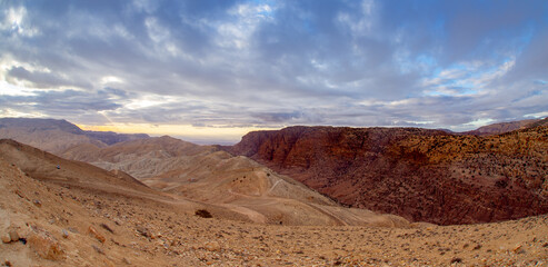 Fototapeta na wymiar Jordan very spectacular landscapes