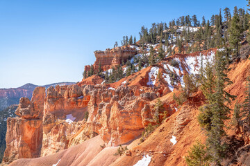 Snow dusts the cliffs of Bryce Canyon
