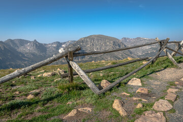 Fototapeta na wymiar A fence in the alpine zone of Rocky Mountain National Park