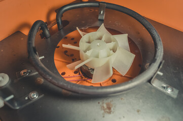 The internal device of the electric dryer for the dehydration of vegetables and fruits. Repair of...